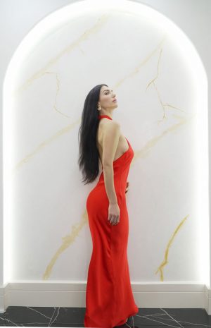 red-satin_seitwaerts